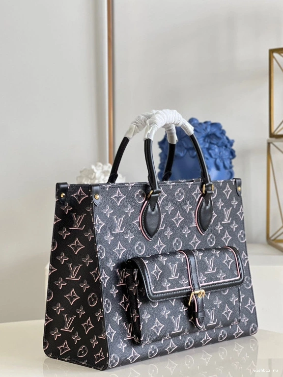 WIS ONTHEGO LOUIS VUITTON 0829